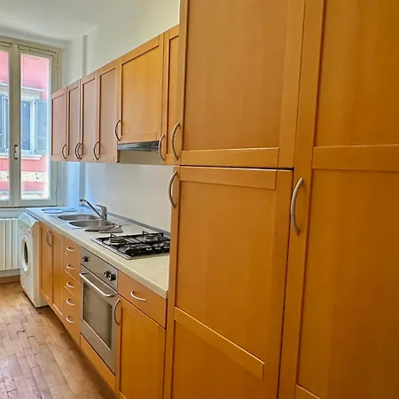 Zona Pedonale Charme Vintage A Apartamento